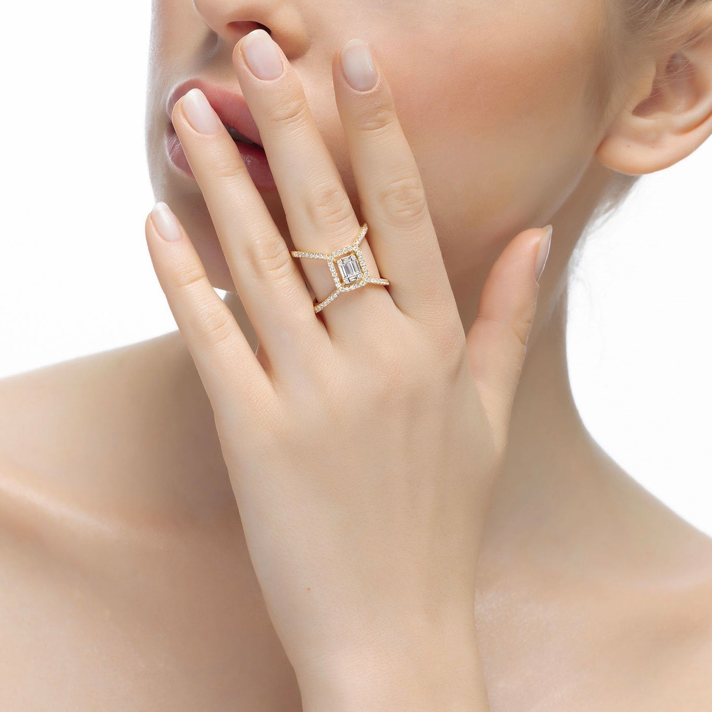 Jennifer Lopez Engagement Ring | Diamondrensu